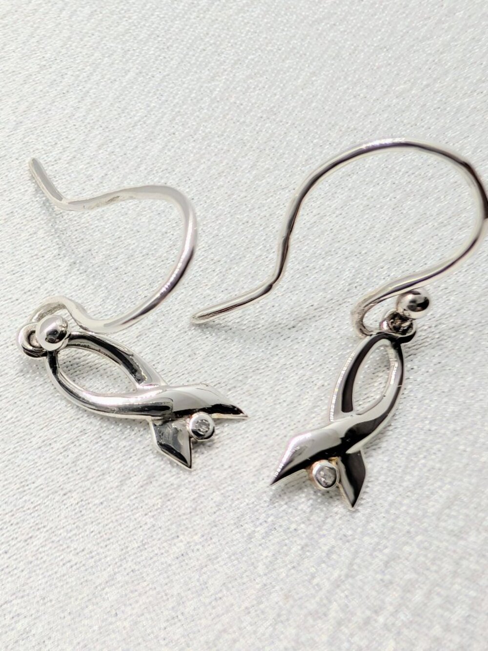 NEW in Box Minimalist Style Sterling Silver & Diamond French Wire Earrings - Picture 6 of 13